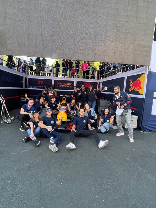 Annette Serio Haddad with the Red Bull Racing F1 Showroom activation team in Mexico City