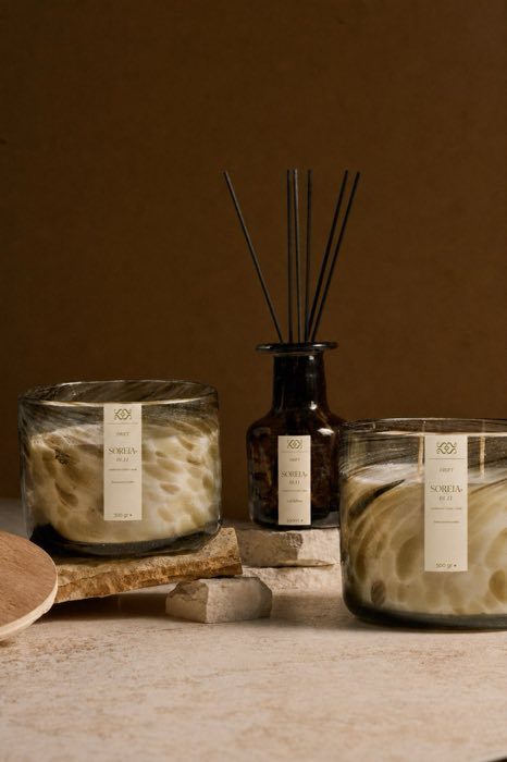 SOREIA Drift candle and diffuser in Humo smoked hand-blown glass